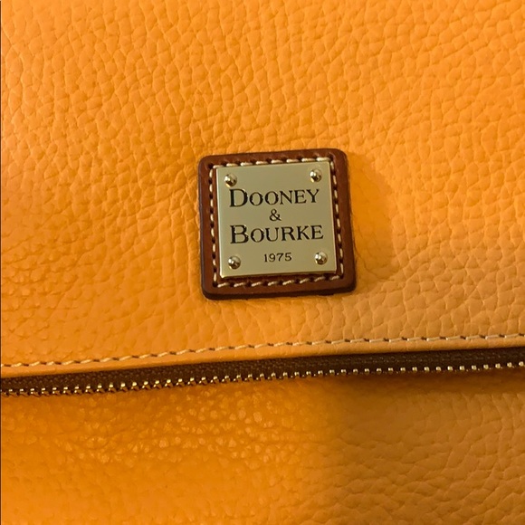 REAL Dooney & Bourke handbag - Picture 4 of 9
